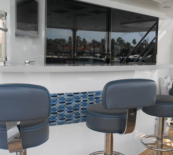 Yacht FINISH LINE, A Trinity Superyacht CHARTERWORLD Luxury